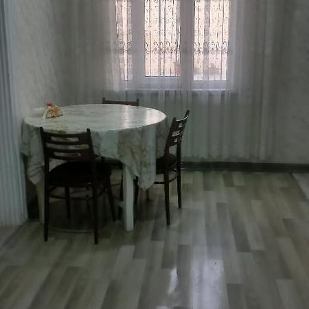 Apartment At Narimanov 151 Ganja Eksteriør bilde