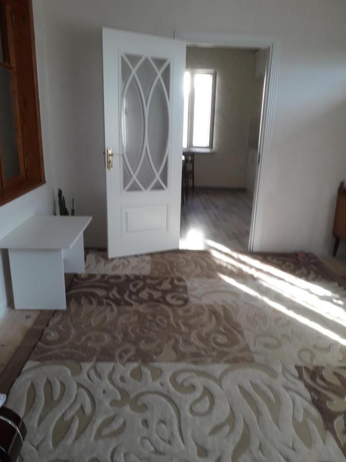 Apartment At Narimanov 151 Ganja Eksteriør bilde